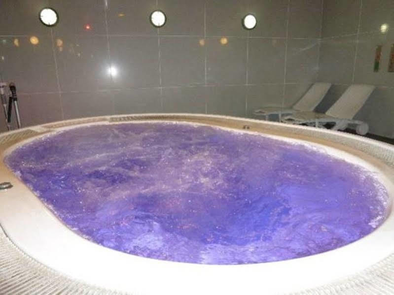 Tokyo Kiba Hotel Экстерьер фото
